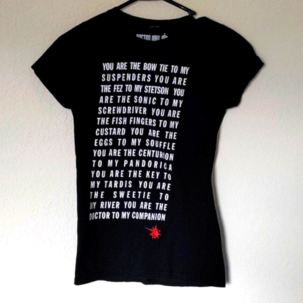 Doctor Who by Her Universe Graphic T-shirt 2012
